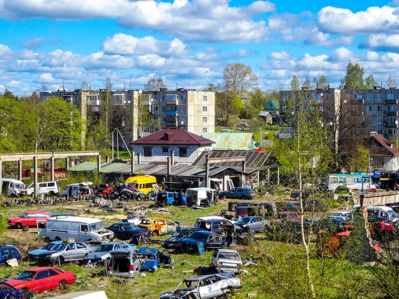 Auto otpad s rabljenim dijelovima za prodaju